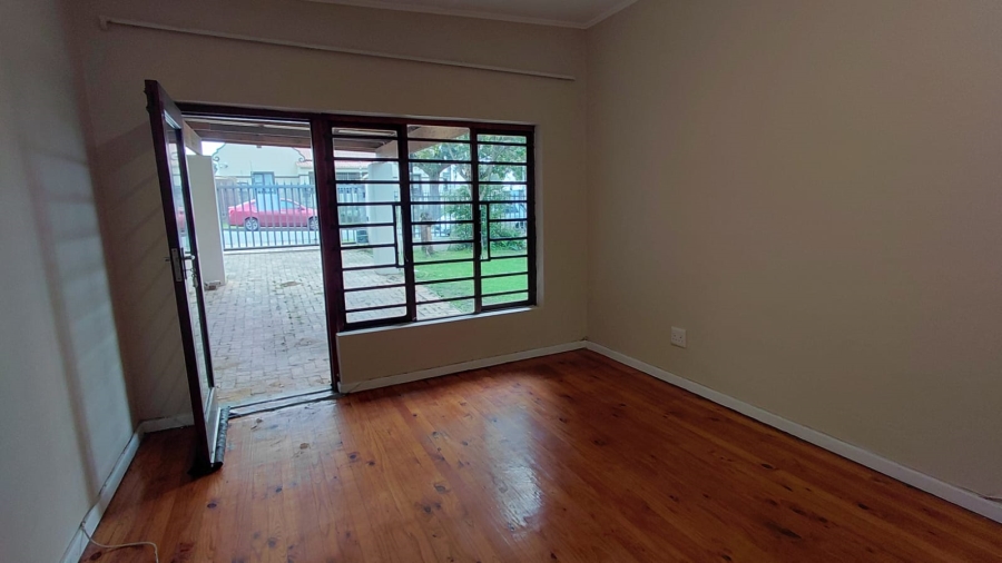 To Let 1 Bedroom Property for Rent in Berea Eastern Cape